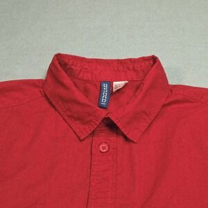 H&M Divided Shirt Mens Small Red Button Down Short Sleeve Cotton Pocket Casual